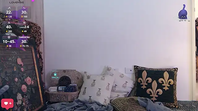 Etherealcat33 online show from 10/29/25, 01:02