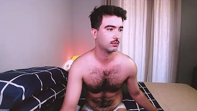 Snapshot of hairyzodb chatting on 11/14/25, 05:22 hairyzodb online show from 11/14/25, 05:22