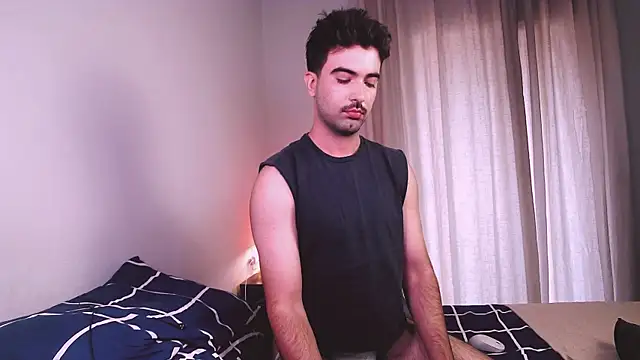 Snapshot of hairyzodb chatting on 11/27/25, 05:26 hairyzodb online show from 11/27/25, 05:26