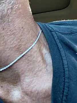 Hungwell1515 online show from 10/08/25, 12:47