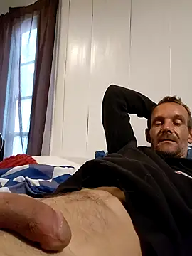 Hungwell1515 online show from 11/24/25, 02:39