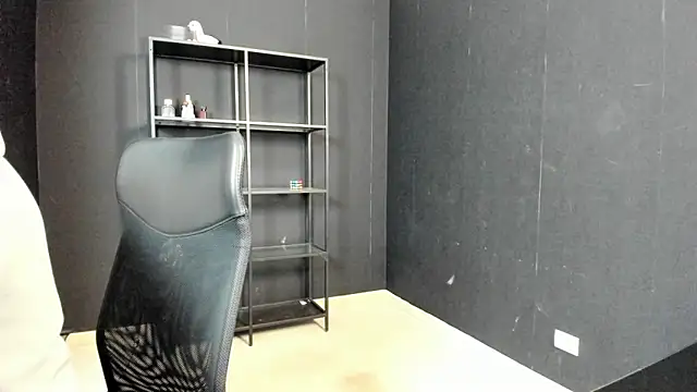 Snapshot of FelixStarkk chatting on 05/02/26, 04:50 FelixStarkk online show from 05/02/26, 04:50