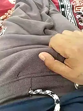 Snapshot of zorhotty chatting on 11/03/25, 07:31 zorhotty online show from 11/03/25, 07:31