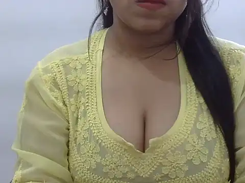 LIYO  online show from 06/15/26, 07:32