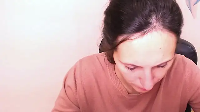 Snapshot of AlissaJersi chatting on 10/01/25, 09:15 AlissaJersi online show from 10/01/25, 09:15