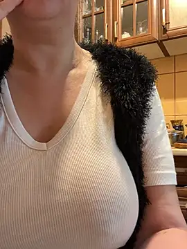 TriumphLove online show from 04/30/26, 06:09