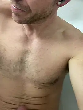 Snapshot of newjam chatting on 02/23/26, 05:16 newjam online show from 02/23/26, 05:16