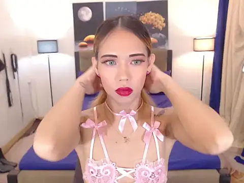 Snapshot of PreciousAmore chatting on 02/15/26, 03:14 PreciousAmore online show from 02/15/26, 03:14