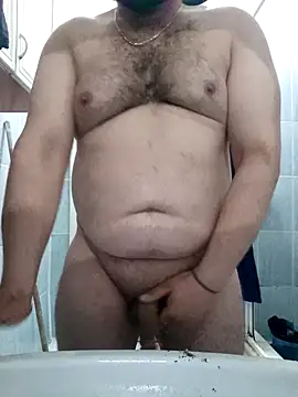 Snapshot of Puzzlingagent97 chatting on 04/02/26, 11:35 Puzzlingagent97 online show from 04/02/26, 11:35