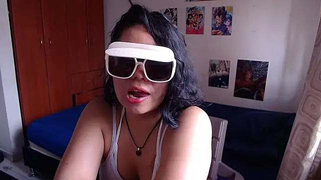 Snapshot of saenz_eymi chatting on 09/18/25, 07:05 saenz eymi online show from 09/18/25, 07:05