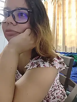 saenz eymi online show from 06/18/26, 03:16