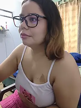 saenz eymi online show from 06/22/26, 03:53