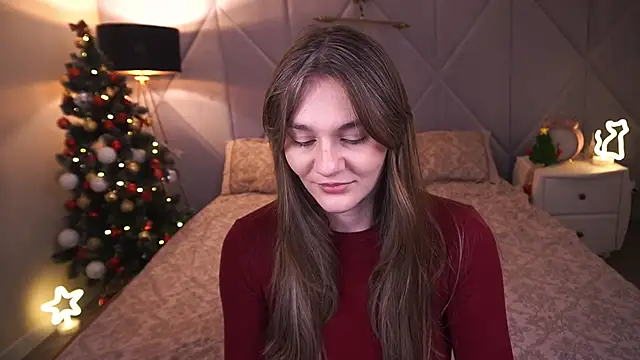 Snapshot of DiamondGoldie chatting on 12/18/25, 06:41 DiamondGoldie online show from 12/18/25, 06:41