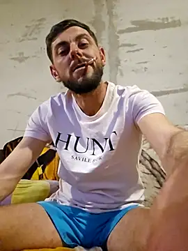 Snapshot of Alex-andru88 chatting on 03/17/26, 07:17 Alex-andru88 online show from 03/17/26, 07:17