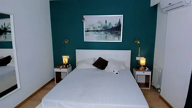 Snapshot of EditaBand chatting on 01/31/26, 07:23 EditaBand online show from 01/31/26, 07:23