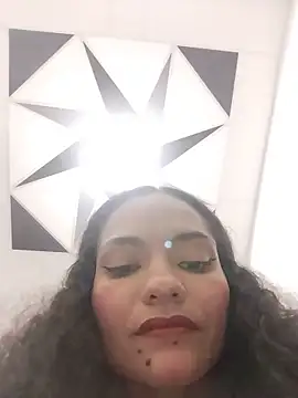 Karen Ariass online show from 06/19/26, 03:33