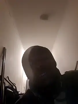 Snapshot of sex-machanic chatting on 11/17/25, 06:03 sex-machanic online show from 11/17/25, 06:03