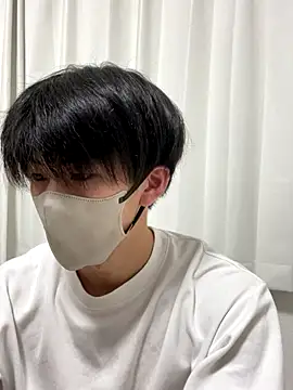 Snapshot of otouhu76 chatting on 09/09/25, 02:27 otouhu76 online show from 09/09/25, 02:27