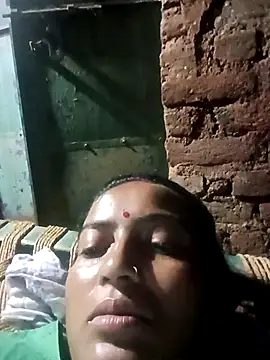 Snapshot of Hot_chinkiji chatting on 09/28/25, 08:03 Hot chinkiji online show from 09/28/25, 08:03