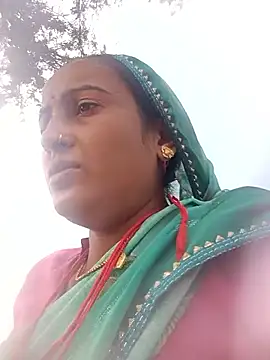 Snapshot of Hot_chinkiji chatting on 11/23/25, 07:19 Hot chinkiji online show from 11/23/25, 07:19