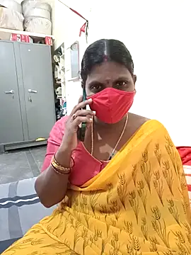 Snapshot of Nrl69 chatting on 10/12/25, 05:50 Nrl69 online show from 10/12/25, 05:50