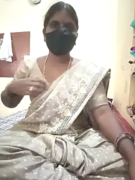 Snapshot of Nrl69 chatting on 11/25/25, 05:29 Nrl69 online show from 11/25/25, 05:29