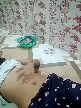 Snapshot of Meenaksi-singh chatting on 09/19/25, 09:37 Meenaksi-singh online show from 09/19/25, 09:37