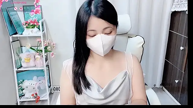 phuongnhi  online show from 06/09/26, 11:55