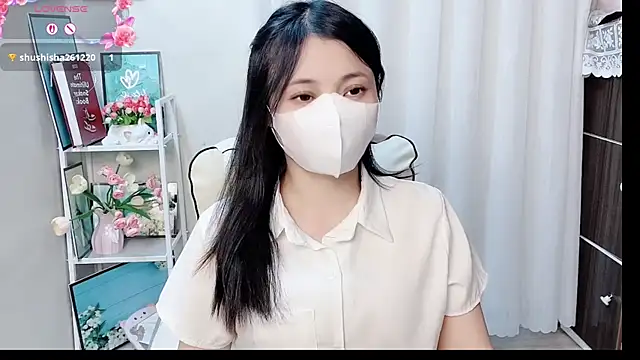 phuongnhi  online show from 06/25/26, 12:20