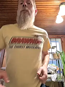 Snapshot of sizableunicorn7 chatting on 12/15/25, 10:47 sizableunicorn7 online show from 12/15/25, 10:47