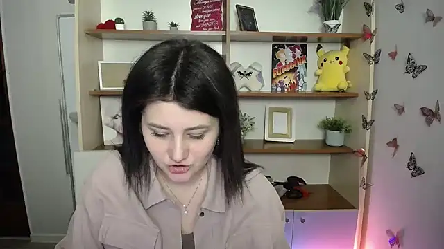 Katrin kiss  online show from 05/03/26, 12:22