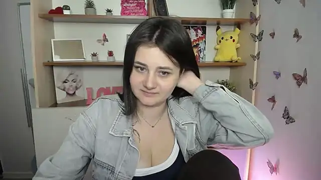 Katrin kiss  online show from 06/08/26, 11:54