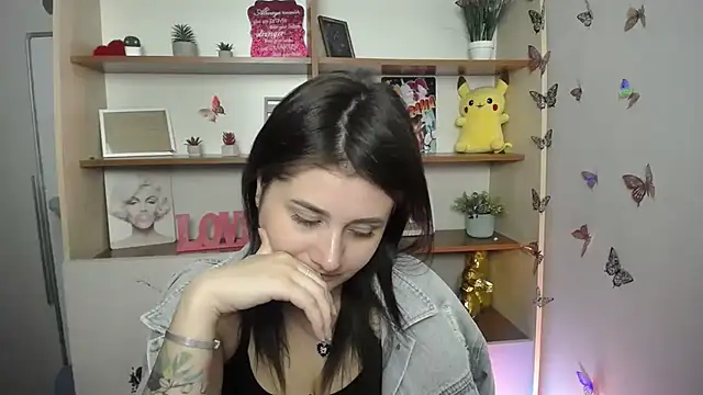 Katrin kiss  online show from 06/18/26, 11:58