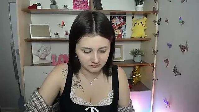 Katrin kiss  online show from 06/23/26, 11:52