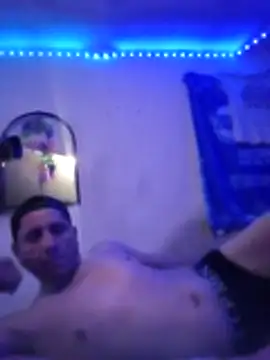 Snapshot of Juniorharo1982 chatting on 12/19/25, 09:49 Juniorharo1982 online show from 12/19/25, 09:49