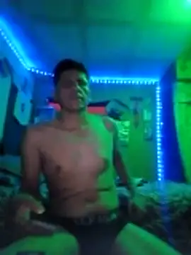 Snapshot of Juniorharo1982 chatting on 03/17/26, 07:55 Juniorharo1982 online show from 03/17/26, 07:55