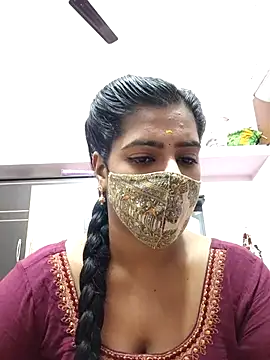 Tamil-Meenu12 online show from 11/08/25, 06:57