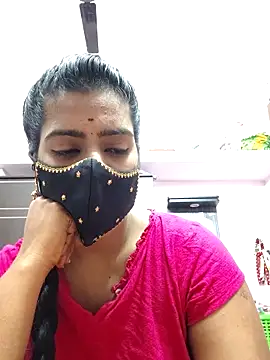 Tamil-Meenu12 online show from 11/22/25, 05:28