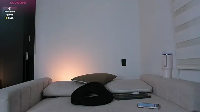 arianna 000 online show from 06/16/26, 01:14