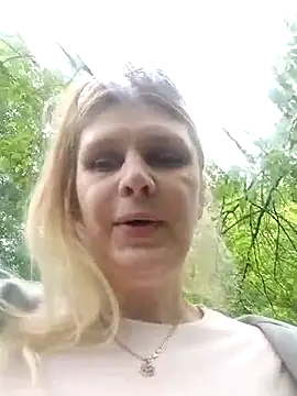 Snapshot of TsPostophere chatting on 06/01/26, 12:18 TsPostophere online show from 06/01/26, 12:18