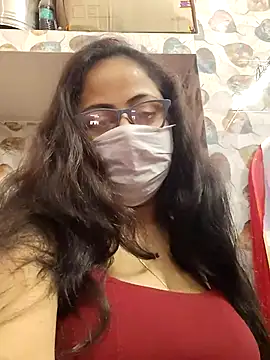 Snapshot of nisha_1110 chatting on 04/14/26, 07:09 nisha 1110 online show from 04/14/26, 07:09