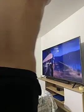 Snapshot of Apolo0608 chatting on 10/16/25, 02:45 Apolo0608 online show from 10/16/25, 02:45