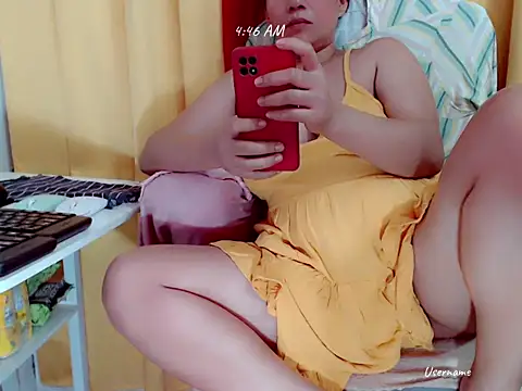 nesianhottits online show from 06/25/26, 08:46