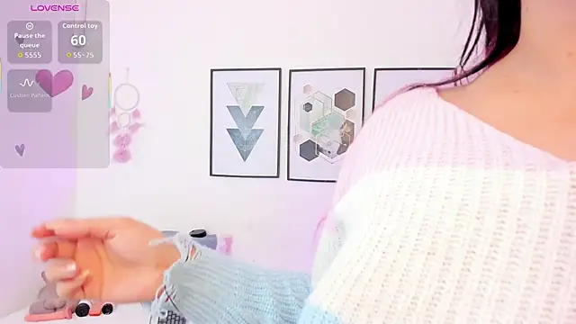 yunna7 online show from 11/21/25, 11:31