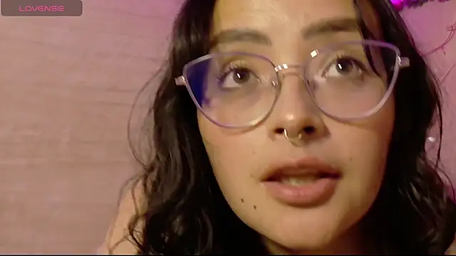 manumeow1 online show from 05/16/26, 12:40