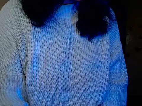 Snapshot of LadyAlice_ chatting on 12/19/25, 06:53 LadyAlice online show from 12/19/25, 06:53