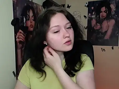 Snapshot of LadyAlice_ chatting on 04/09/26, 06:13 LadyAlice online show from 04/09/26, 06:13