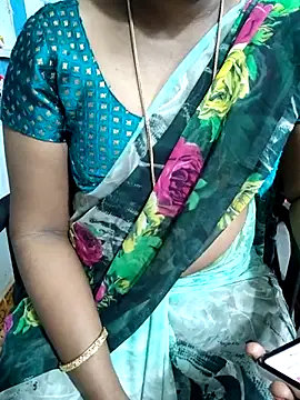 Snapshot of lolida69thamil chatting on 09/19/25, 05:24 lolida69thamil online show from 09/19/25, 05:24