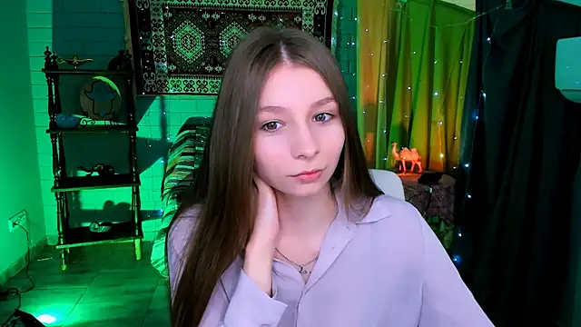 JulieDaniel online show from 05/13/26, 04:43