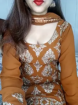 Hot malika19 online show from 05/02/26, 09:25